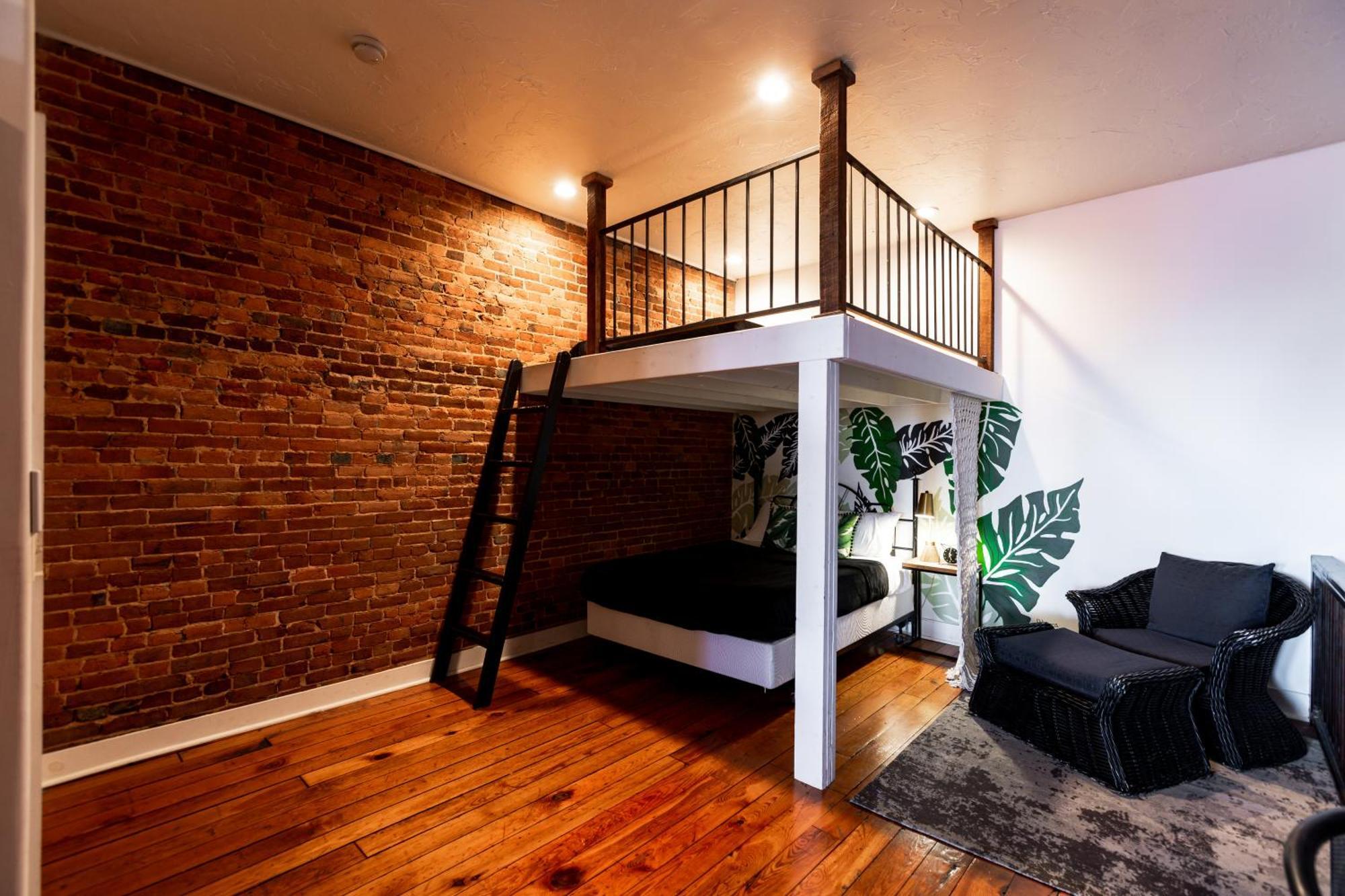 The Two Story Loft Appartement Springfield Buitenkant foto